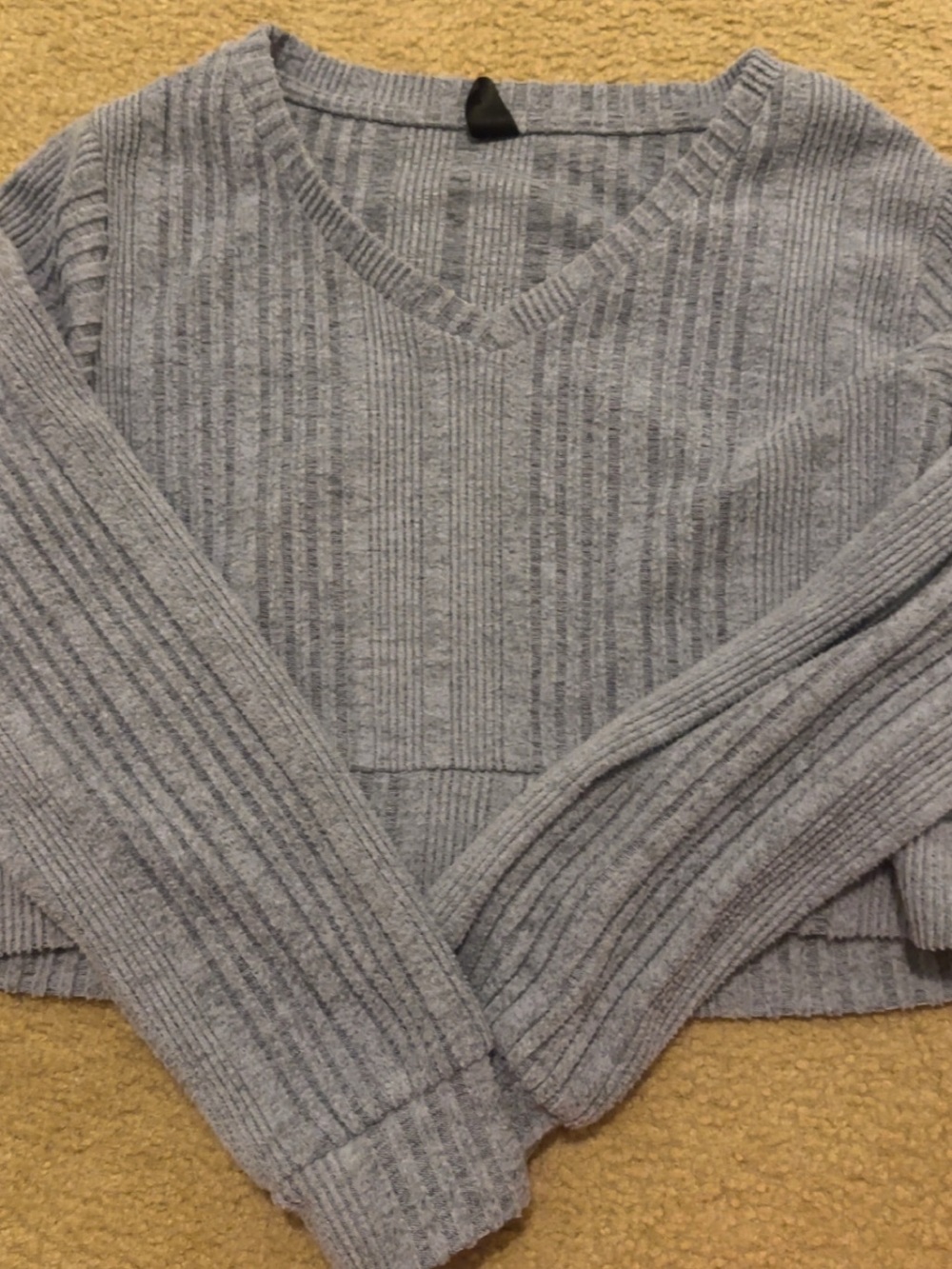 Women's Ribbed V-Neck Sweater in Light Grayish Purple